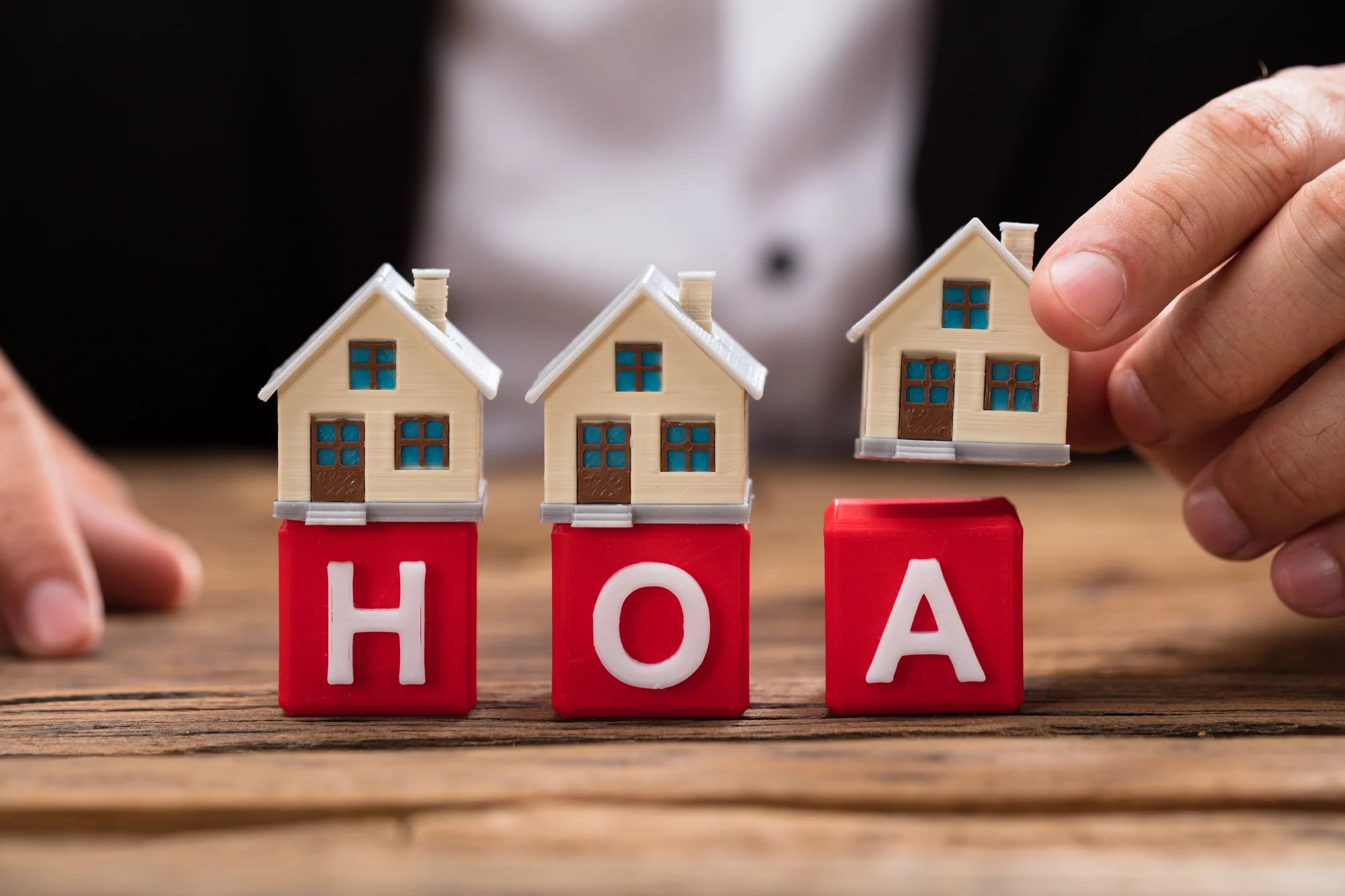 HOA Management: 5 Essential Practices for Successful Homeowners Associations